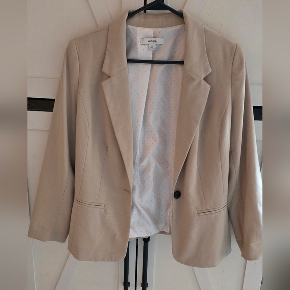 Kensie Jackets & Blazers - Kensie Women's Tan Blazer